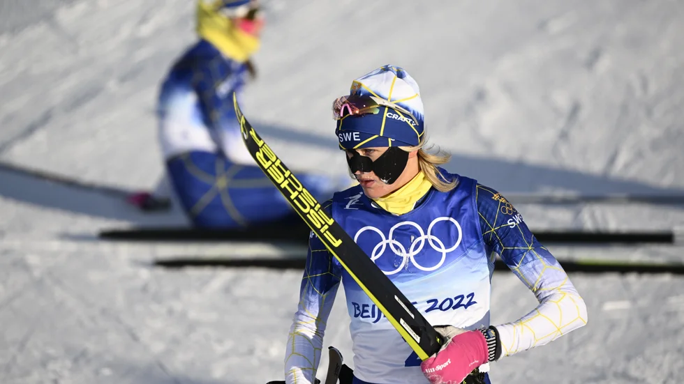 En besviken Frida Karlsson efter femteplatsen i OS-premiären.