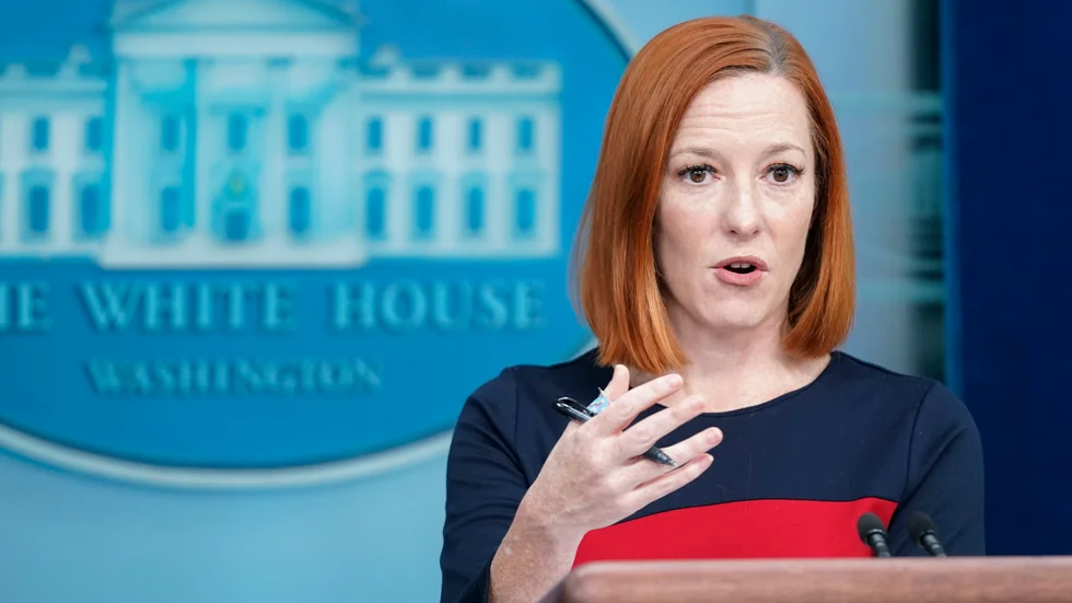 Vita husets pressekreterare Jen Psaki har kommenterat Spotifys åtgärder.