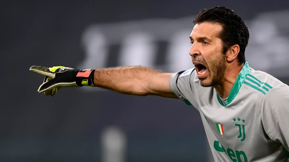 Gianluigi Buffon i en Serie A-match med Juventus i april förra året. Arkivbild.