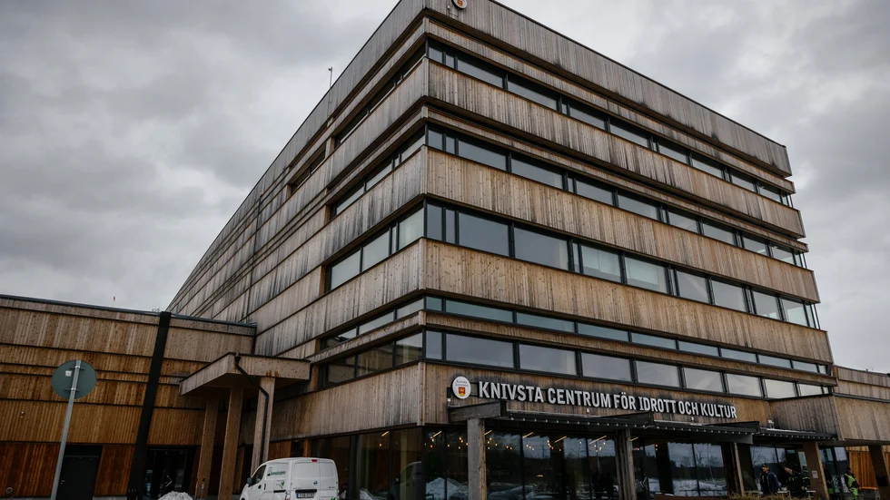 Knivstas Centrum för idrott och kultur är en föreningsverksamhet som ska vara en mötesplats där idrott och kultur mötas och skapas. Det är en verksamhet för både barn, unga, vuxna och seniorer.