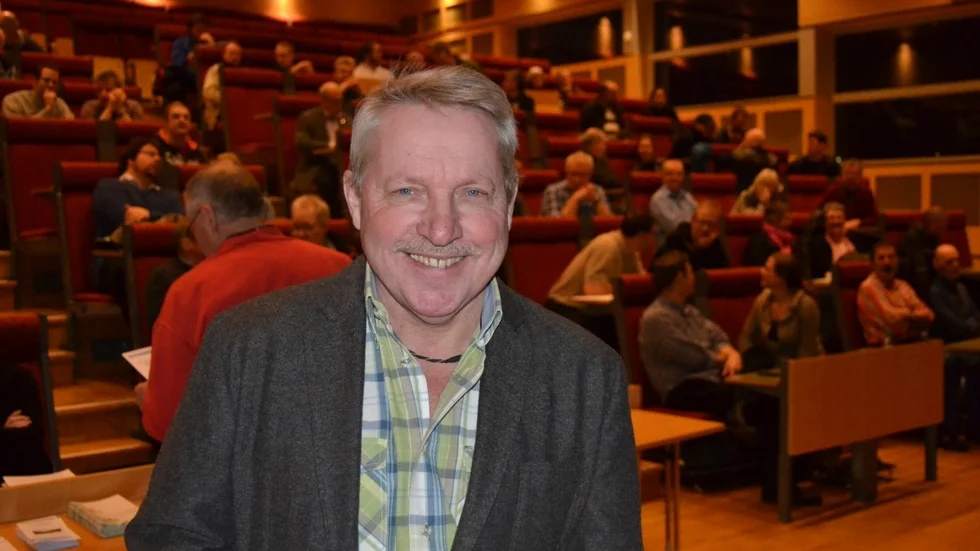 Ekolog Lennart Henriksson, Göteborg, talade om skogarnas vatten. (Foto: Yvonne Rönngren)