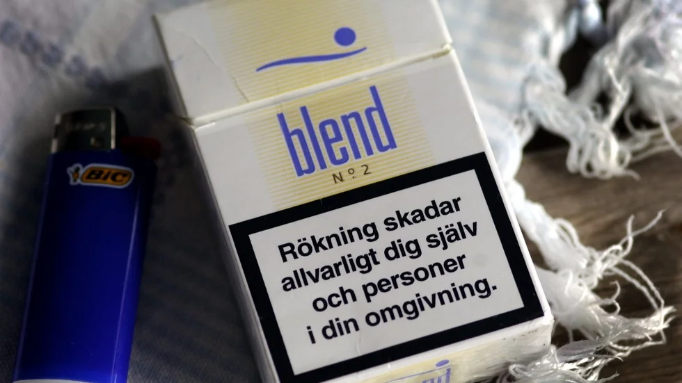 Det ska finnas varningstext på cigarettpaket. Bild: Scanpix