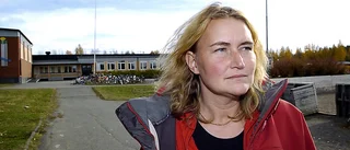 Vill få hockeyn att bli en väg in i samhället