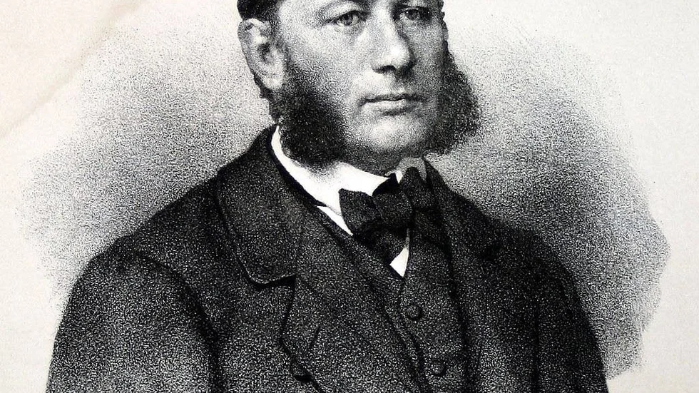 Det var Carl Ekman, brukspatron i Finspång, som byggde huset i Norrköping 1862 för sina affärer.
