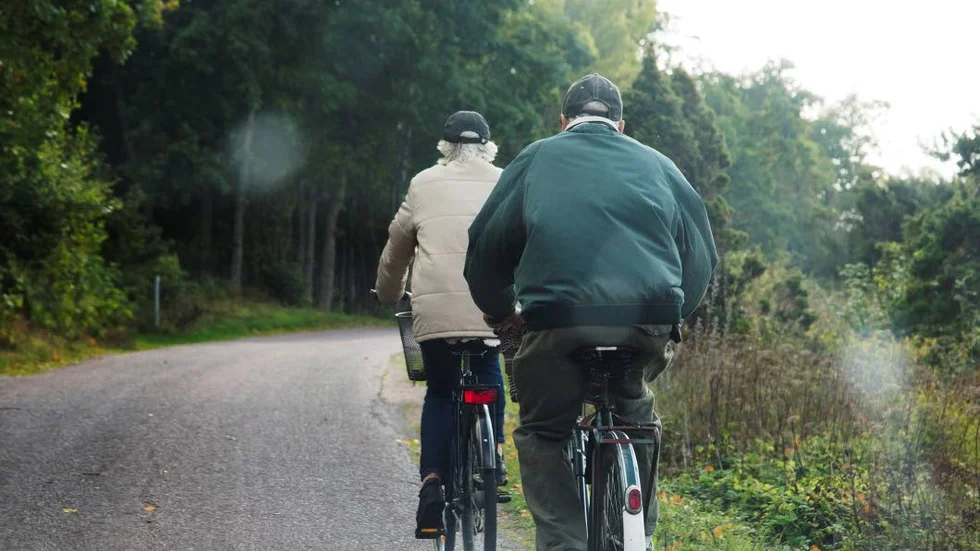 Det allmänna har ett stort ansvar för att pensionsystemet är rimligt och att det upplevs som rättvist av de som betalar för alltihop med arbete och avgifter.