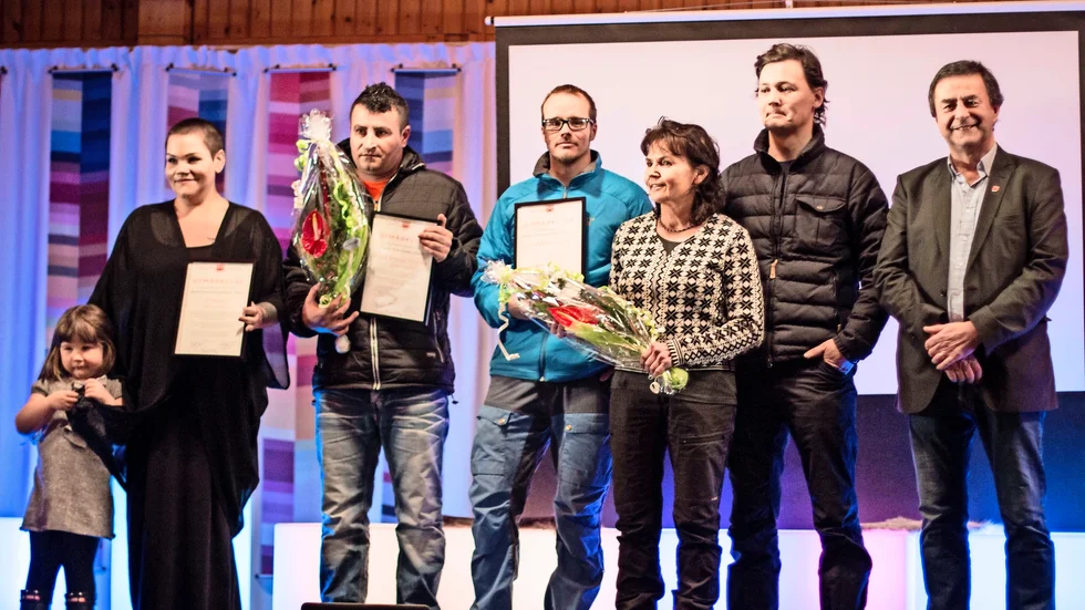 Prisades. Marika Lindahl, Sarwat Matai och Gösta och Vasti Nyström fick utmärkelser av kommunen. Foto: Linn Fjellner.