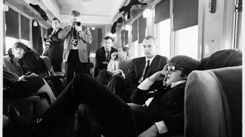 Tufft. Det intensiva turnélivet under 60-talet började snabbt tära på John Lennon och resten av Beatles.