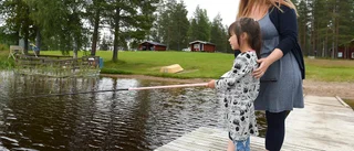 Italienare tar över campingen i Österjörn