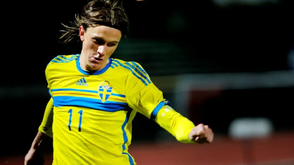Bänkad. Kristoffer Olssons säsong i i FC Midtjylland har inte blivit vad 21-åringen hade hoppats på.