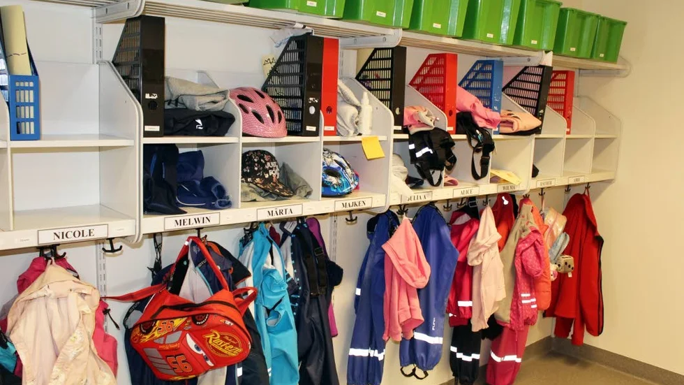 Vi i den politiska majoriteten i Piteå kommun motsätter oss förslaget om en angiverilag å det kraftigaste. Föreställ dig gärna hur det kommer att bli. Se ett barn på en förskola här i Piteå om du vill. Vid första utvecklingssamtalet anges föräldrarna av personalen.(Arkivbild)