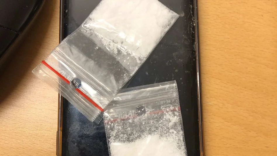 En 25-årig man har åtalats för flera fall av narkotikabrott. Polisen hittade två påsar amfetamin i hans byxficka.