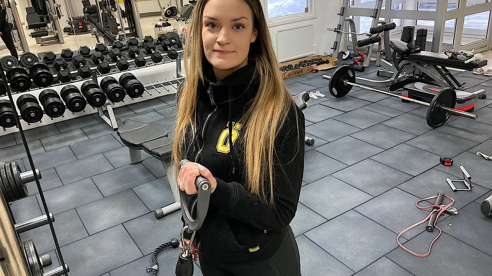 Sara Ruuth är en av Norra Bredåkers nya företagare ihop med sambon Stefan Sundström som har en skoterfirma i byn.