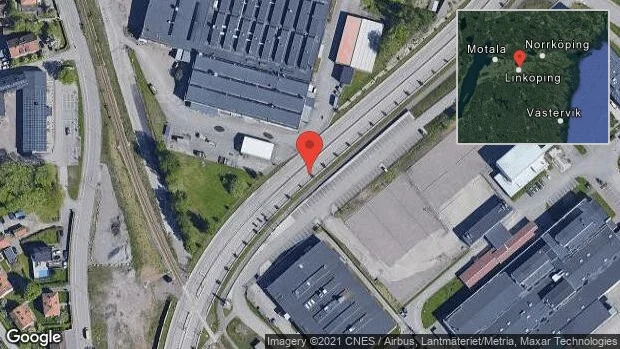 En personbil i trafikolycka