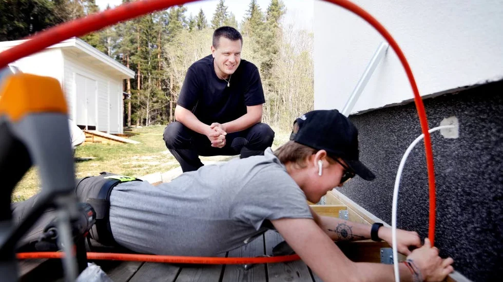 Den efterlängtade fibern är nu på plats. "Det känns väldigt glatt men även lite vemodigt", säger Michael Carlén.