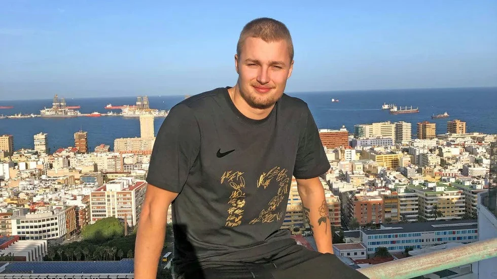 Forwarden Jacob Tenemyr har valt att lämna Nyköpings SK.