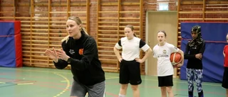 Jennifer vill se tjejer utvecklas: "Varför skulle inte jag bli tränare"
