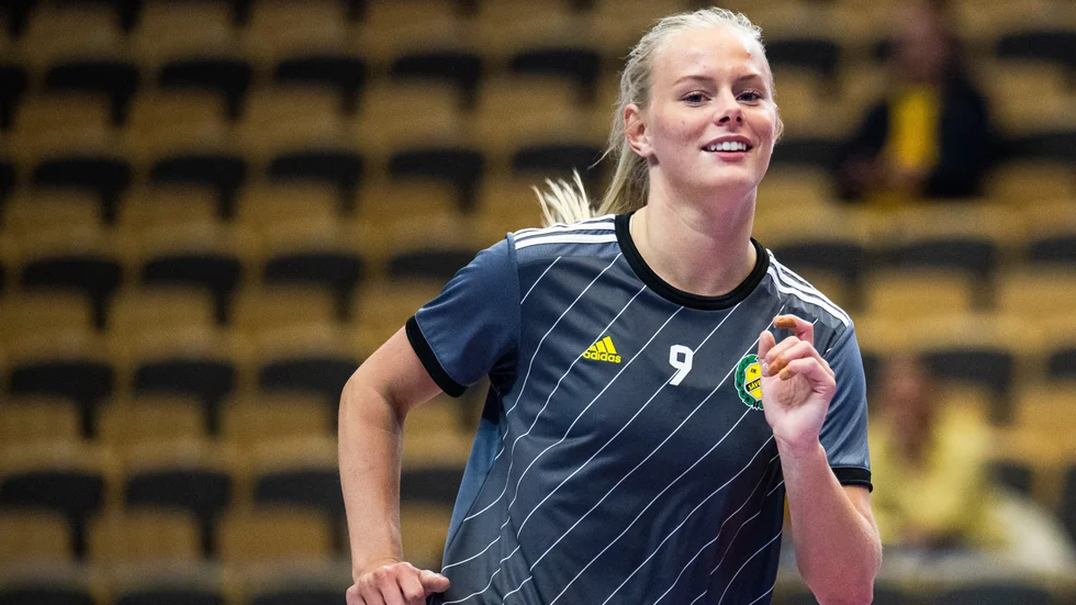 Nina Koppang är tillbaka på handbollsplanen efter sin sjukdom.
