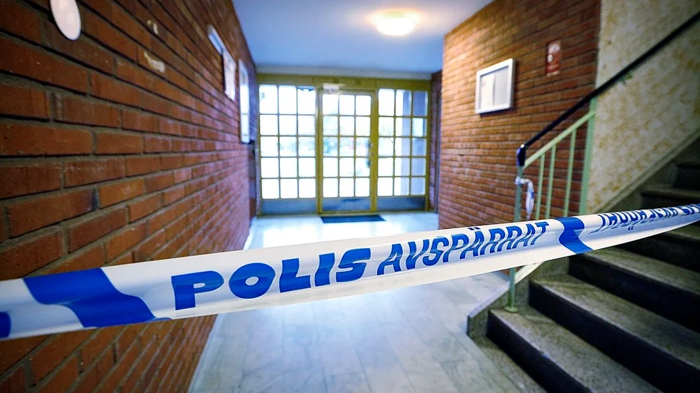 I oktober 2016 sköts en man ihjäl utanför ett flerfamiljshus i Årby i Eskilstuna.