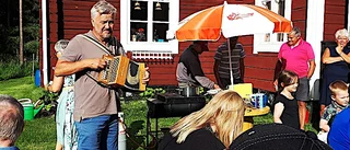 Välbesökt hemvändardag i Kardis