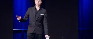 Mustafa siktar mot Hollywood