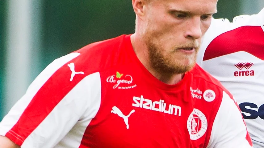 Simon Esséus har klart med ny klubb.