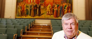 Lindström (S) är inte med och beslutar om skolan