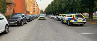 Tre personer rånade i Norrköping – blev hotade med pistolliknande föremål • En person anhållen