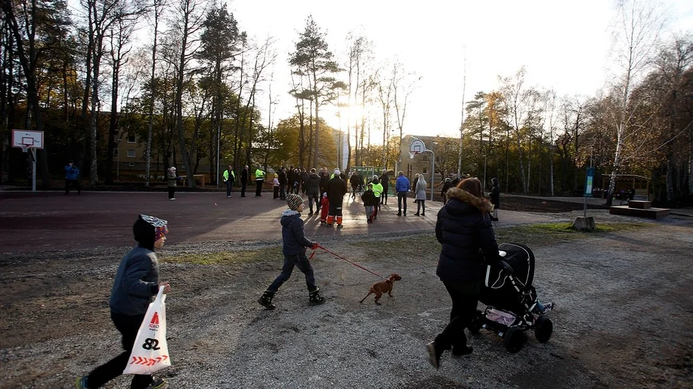 En hel del folk visade intresse för invigningen.