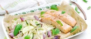Middagstips: Ugnsstekt lax med rostad fänkål & zucchini