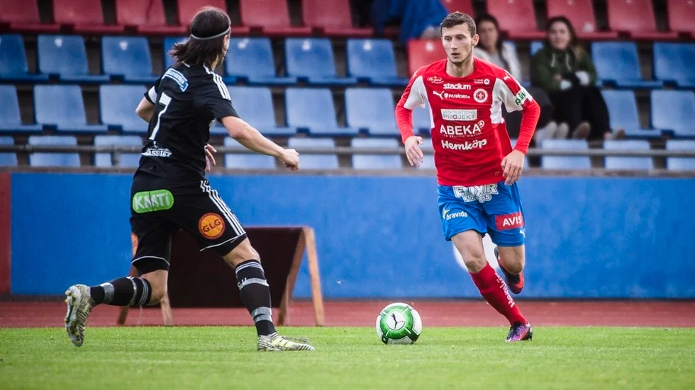 Jakob Bergman gjorde sitt första framträdande från start i NBIS-tröjan hemma mot Carlstad United.