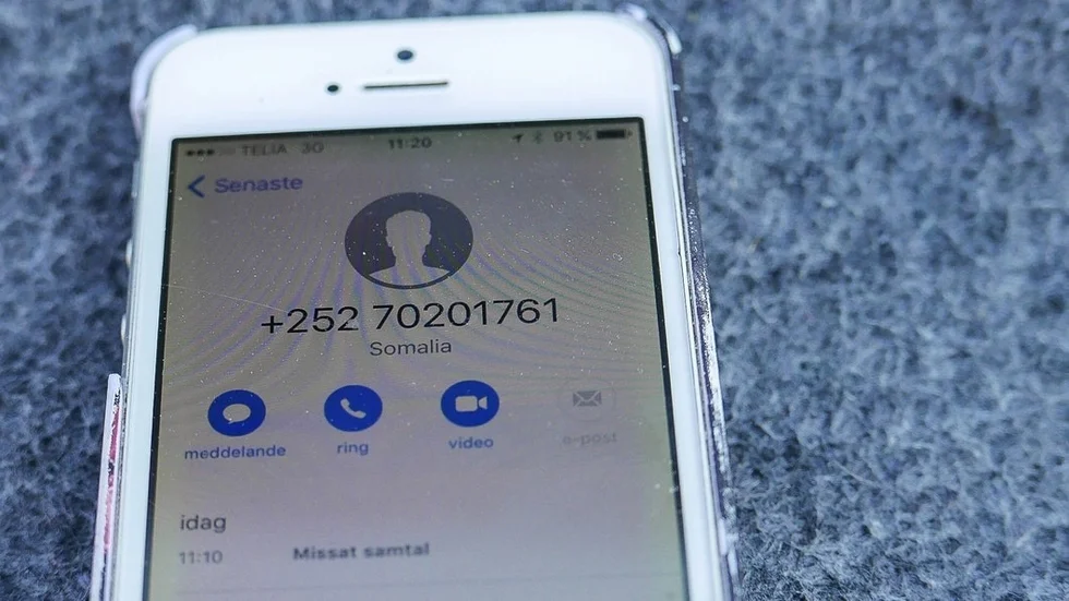 Under de senaste dagarna har ett stort antal personer i Sverige fått okända telefonsamtal från Somalia, utan att ha någon anknytning till landet.