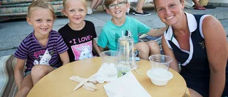 Full fart på stan - nu är årets stora folkfest äntligen i gång