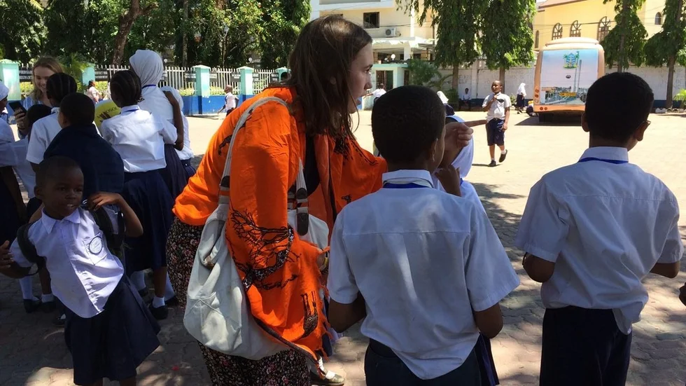 Besök på tre olika skolor hanns med under den dryga veckan som Elsa Lundblad och Charlotte Noreen tillbringade i Dar es Salaam.