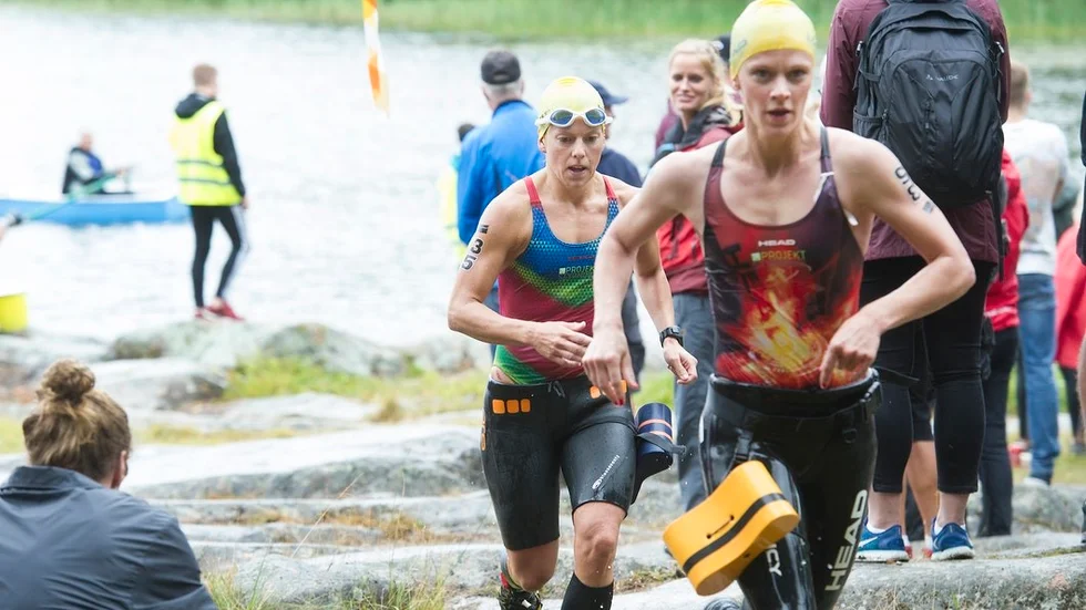 Johanna Engström och Anna Sporrong kämpade på och slutade på tredjeplats i årets Ångalopp.