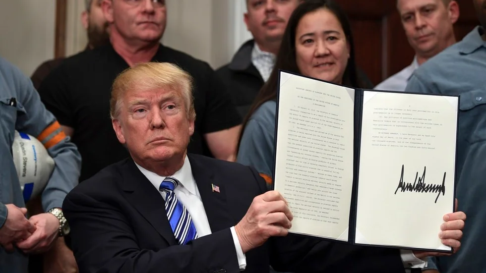 USA:s president Donald Trump höll ett tal i samband med att han undertecknade beslutet att införa stål- och aluminiumtullarna.