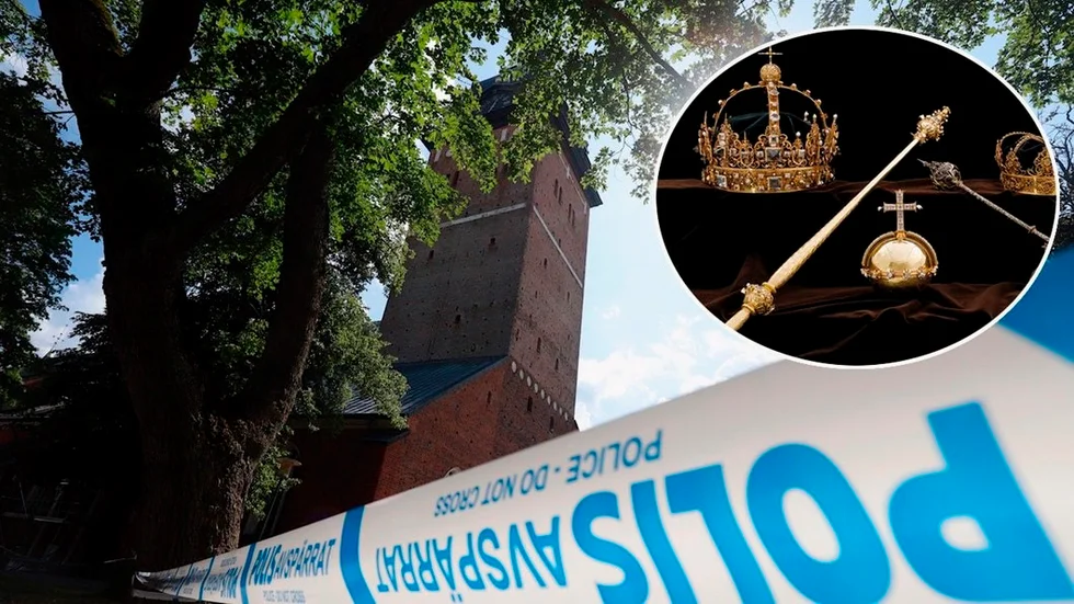 Stölden av Karl IX:s och hans hustru Kristinas kronor och det stora riksäpplet ägde rum i Strängnäs domkyrka den 31 juli.