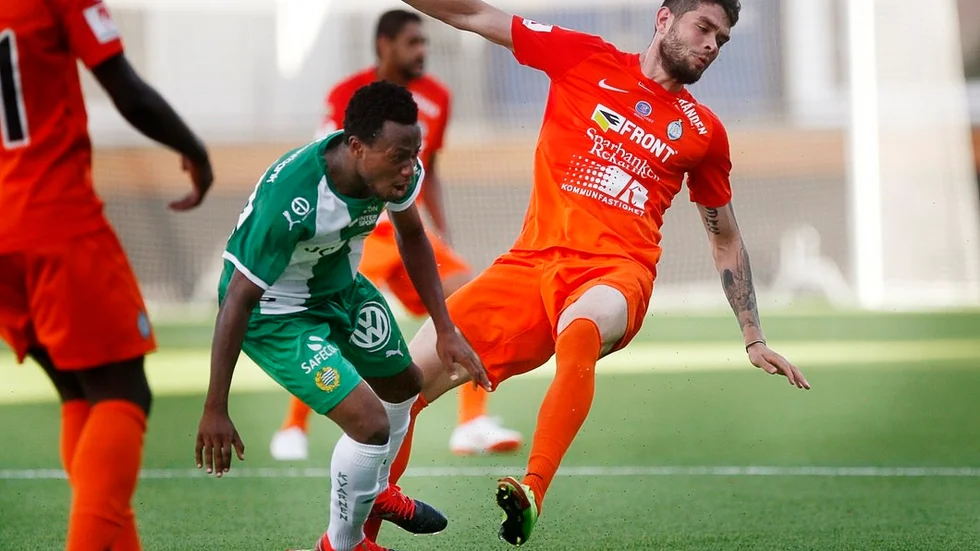 Igor Zhurakhovskyi startade matchen mot Hammarby men klev av efter en skada.