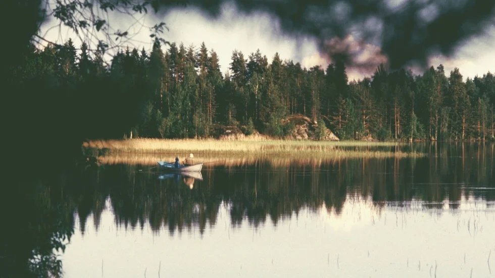 En av sjöarna i Åkers bergslag har drabbats av ett rejält vattentapp (bilden är tagen i ett annat sammanhang).
