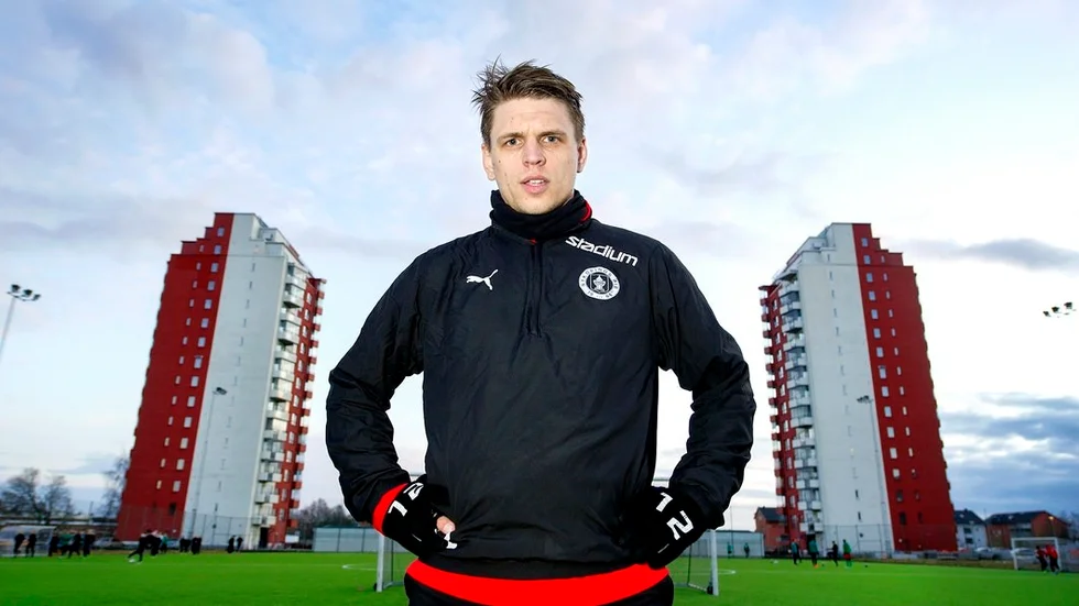 Nyköpings BIS i ny tappning. I år med en återkomst av konungen Fredrik Holster som är rejält taggad inför seriepremiären borta mot Linköping.