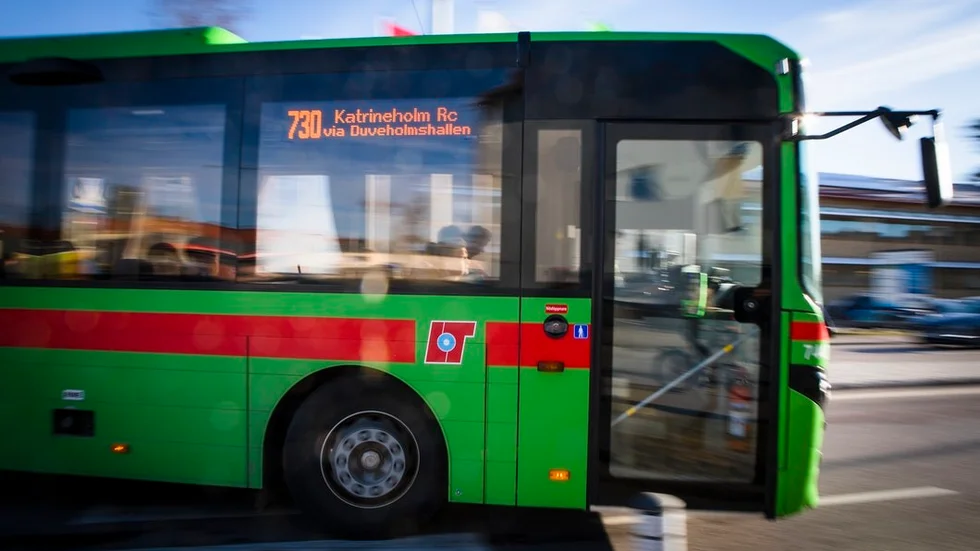 Moderaterna har alltid stått fast i frågan om billigare resor med kollektivtrafik för sjukvårdsbesökare, skriver Magnus Leivik (M).