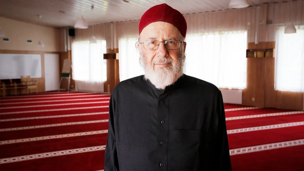 Abd al Haqq Kielan, imam vid Stora moskén i Eskilstuna, ser fram mot ramadan som inleds på tisdag.