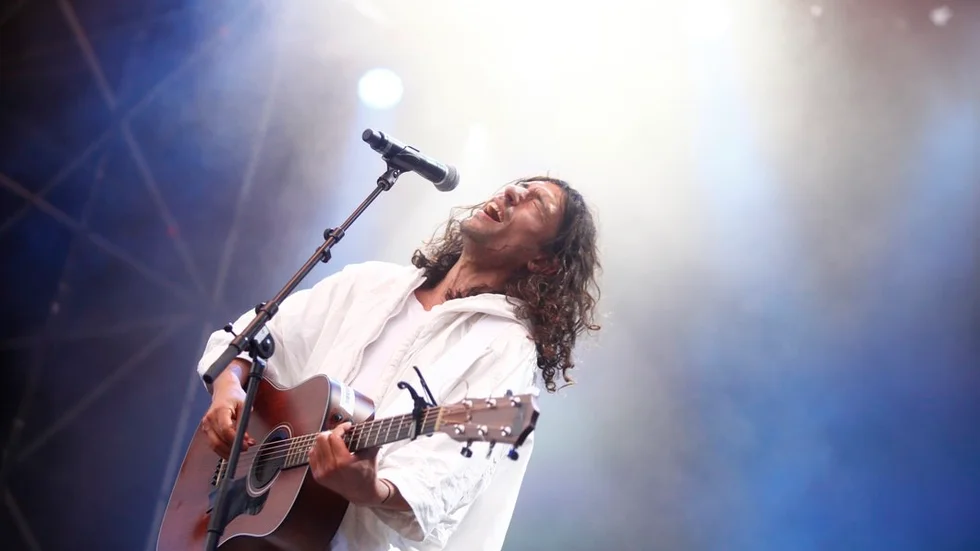 Näste artist på scen: Kristian Anttila.