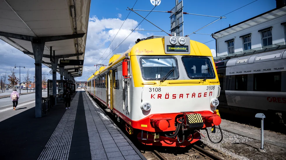 Krösatågen trafikerar sträckan Linköping-Kalmar, bland annat. Den här bilden är tagen i Karlskrona.  