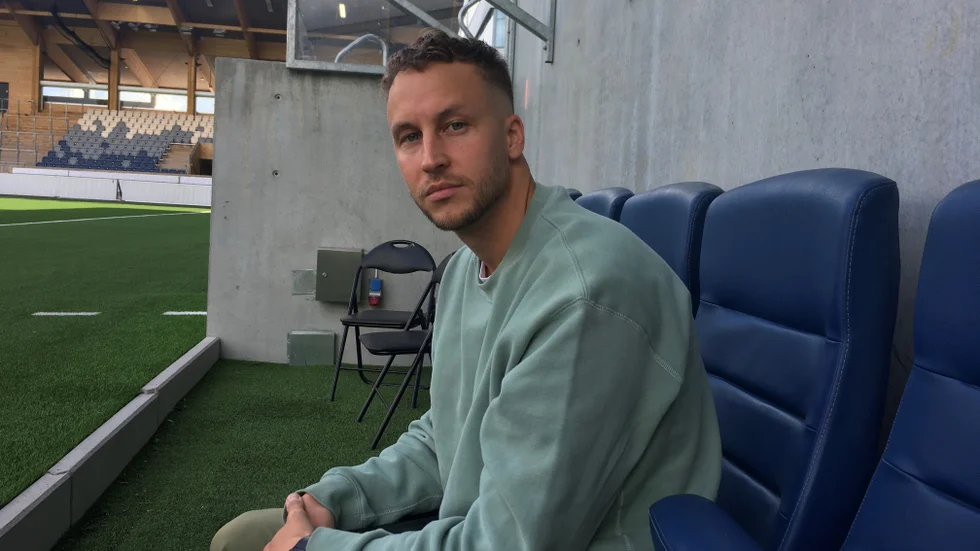 Jonathan Ederström resonerar om sommarens transferfönster i samband med torsdagens träning.