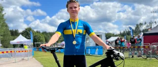 Talangen Leo Lounela, 17, trampade hem dubbla SM-guld