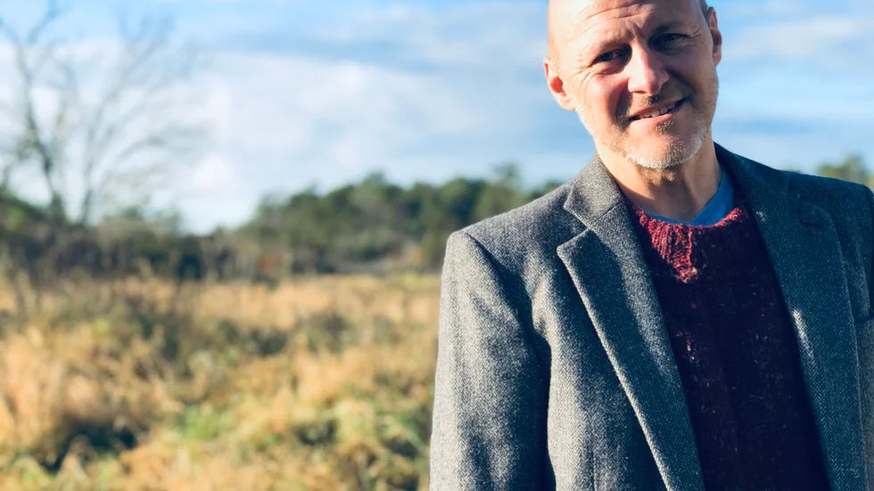 Psykologen Axel Pettersson menar att det inte är försent att reparera en reltion till sin pappa. 