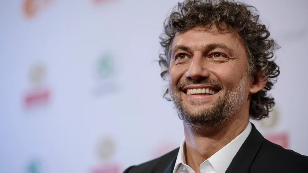 Jonas Kaufmann är med rätta berömd för sin mörka, sensibla, vackra stämma men också för den perfekta tekniken, mångsidigheten och de begåvade, mångfacetterade rollanalyserna, skriver Lena Torndahl.
