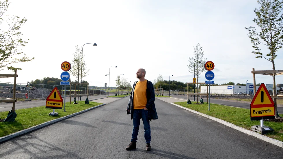 Erik Adolfsson, Linköpings kommuns stadsarkitekt, blickar framåt mot ett Linköping som växer. Målet är 250 000 invånare år 2060, något som kommer att kräva tiotusentals nya bostäder.