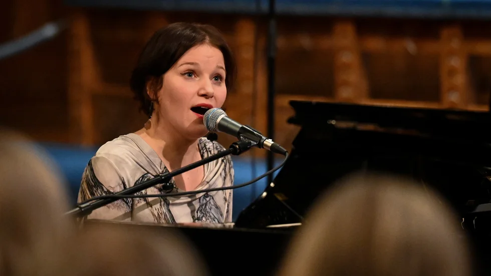 Iiris Viljanen i Kiruna kyrka, troligtvis den sista konserten på denna mark för recensenten.