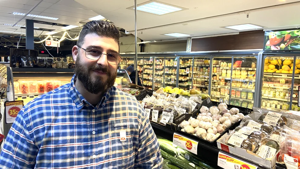 En helt ny butik. Det är vad Thomas Liouliacis, ägare till Ica Supermarket i centrala Luleå, ser framför sig när renoveringen och är genomförd.